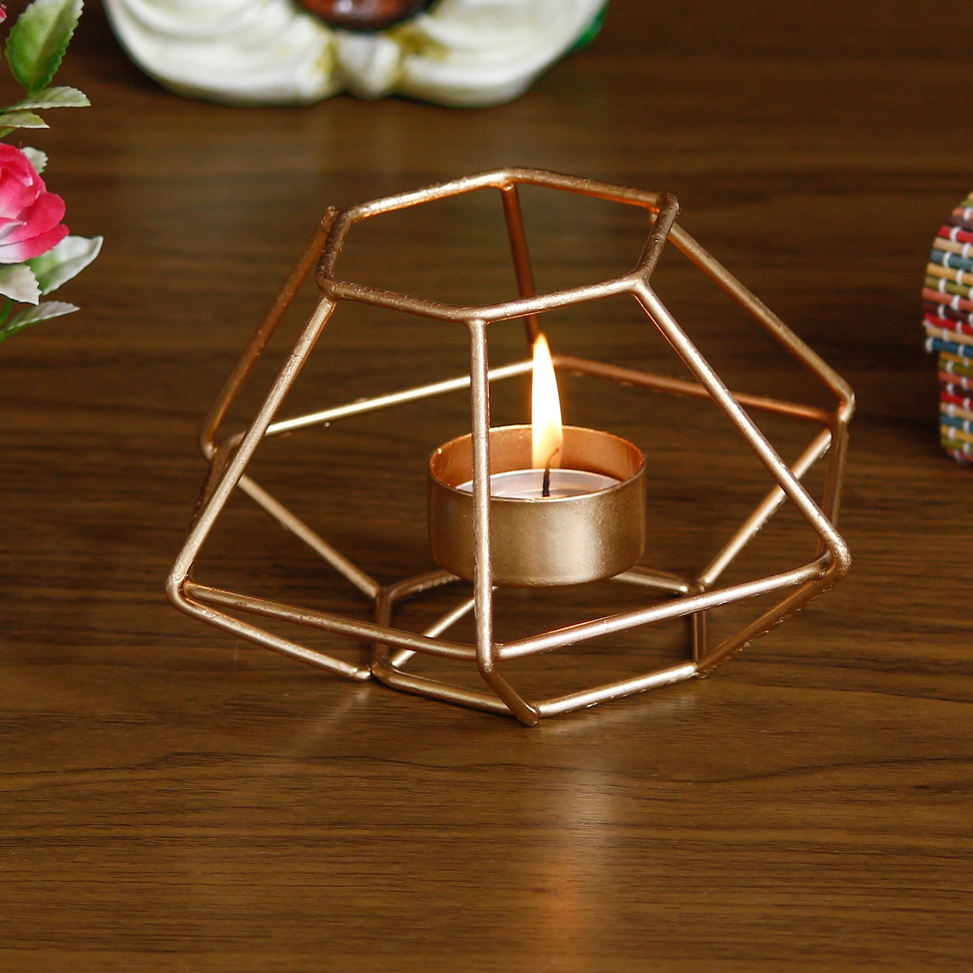 Geometric Metal Tea Light Candle Holder – Gold Finish