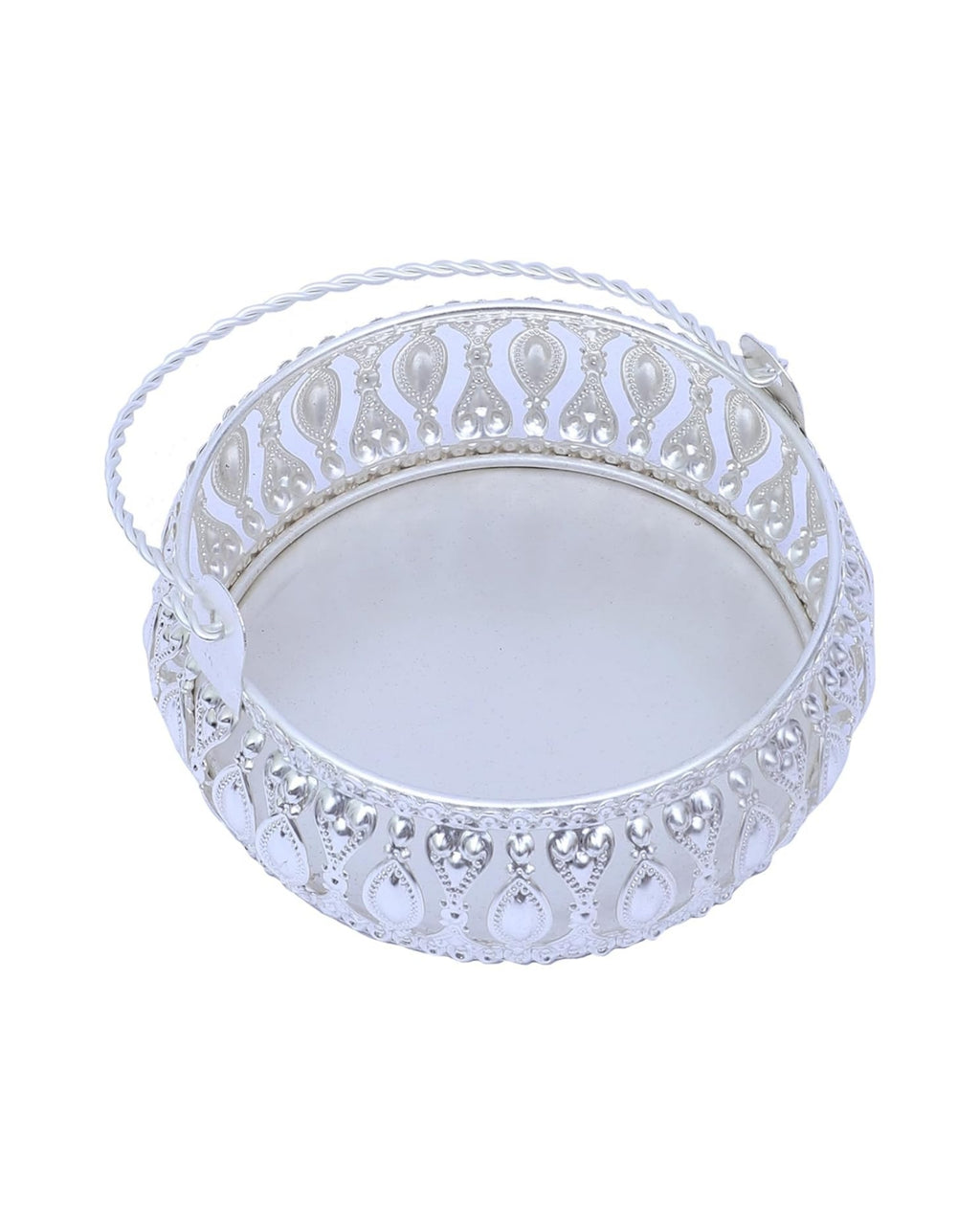 Decorative Silver-Plated Basket with Handle – Floral Cutwork Design